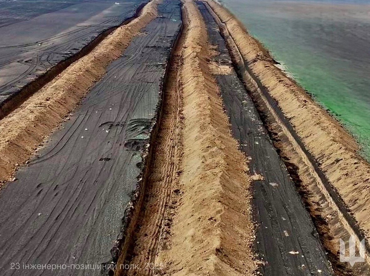 Vì sao hàng rào dây thép gai của Ukraine khiến Nga phải e ngại?